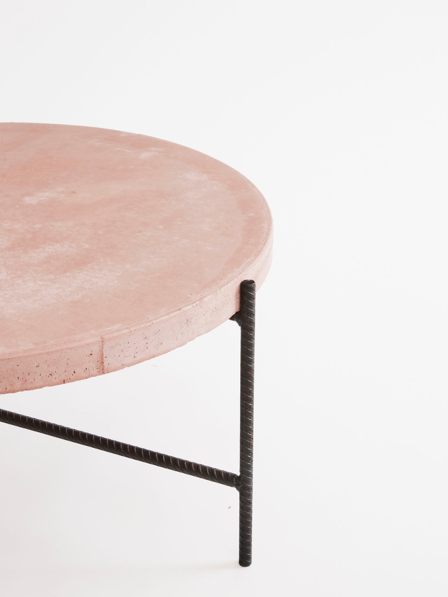 Off-Form table, Steel